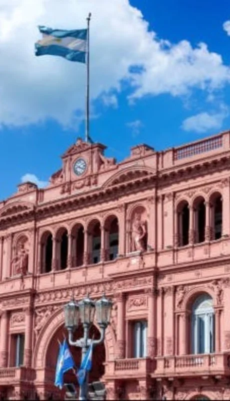 Este martes realizarán clases públicas en la Plaza de Mayo en reclamo de fondos para las universidades.