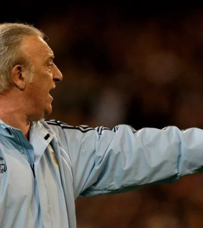 Alfio Basile debutó hace 35 años como DT de la Selección nacional.