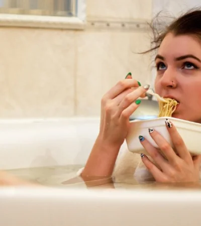 Alerta por el consumo compulsivo de alimentos por cuestiones emocionales