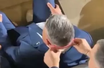 Le secaron el sudor a Chiqui Tapia y estallaron las redes