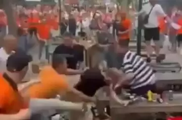 Los ingleses y los holandeses tuvieron un aperitivo picante