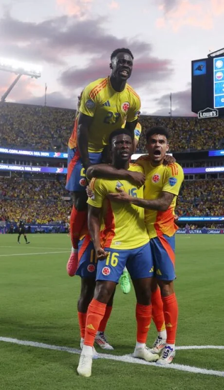 Los cafeteros ganaron un partido difícil ante los Charrúas