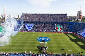 Vélez dio de baja el contrato con una casa de apuestas