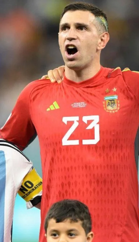 El artista argentino que acompañará a la Selección en el último duelo