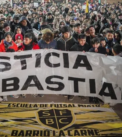 Marcha por Bastián Nehemías Escalante Montoya.