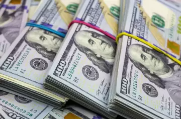 ¿No tiene techo? El dólar blue ya se negocia a 1.500 pesos