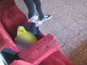 Nena de 4 años golpeada por su mamá