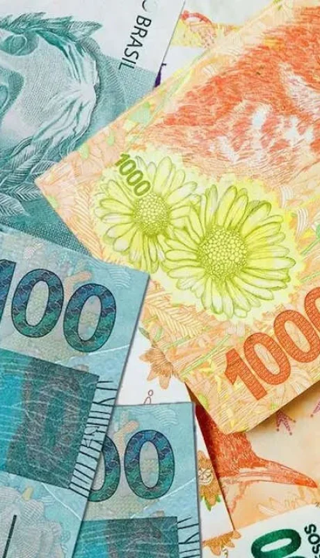 Relación entre pesos y reales