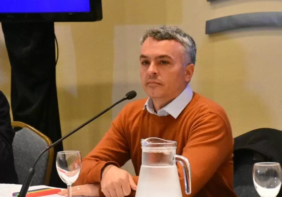 El diputado nacional Esteban Paulón está a favor de que continúen las PASO.