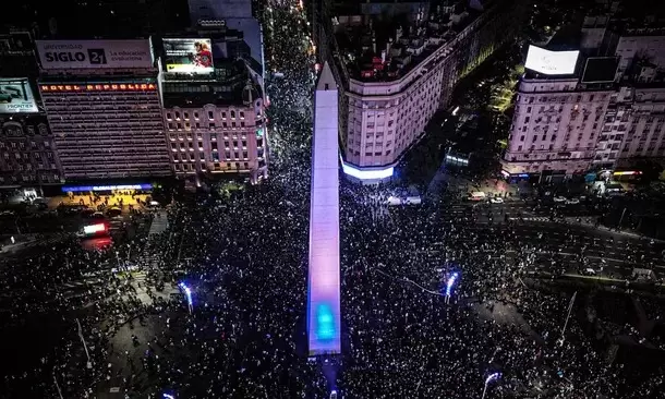 Festejos del título en el Obelisco