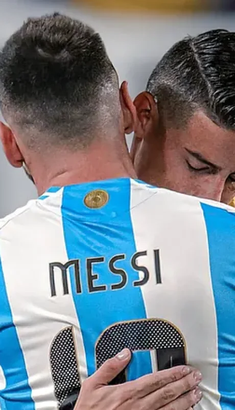 Leo Messi y James Rodríguez.