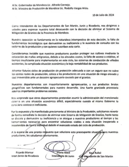 Nota emitida el 10 de julio por los intendentes de San Martín, Junín y Rivadavia, reclamando en la determinación del Gobierno de Mendoza.
