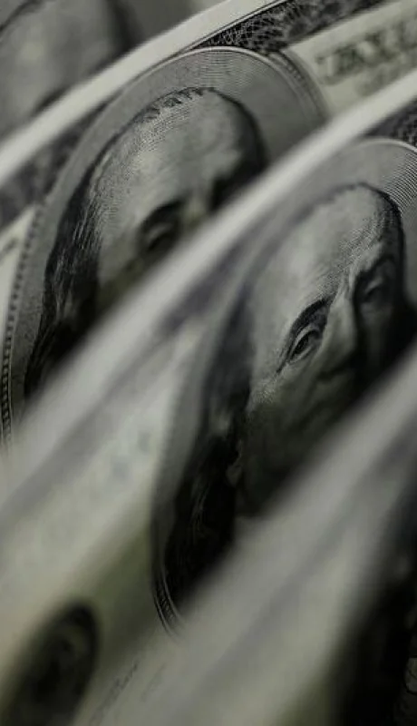 El articulado del Gobierno para contener las disparadas de la divisa estadounidense