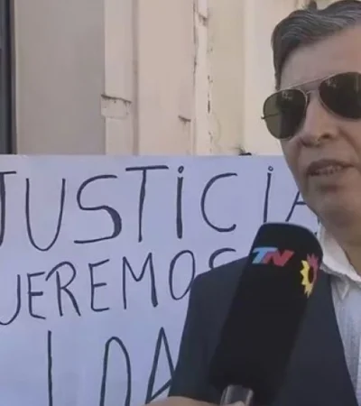 Néstor Luque representaba a la mamá de loan.