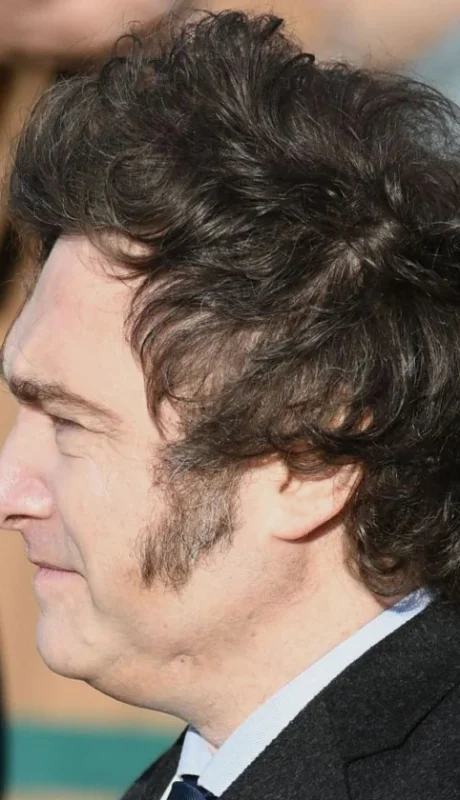 El Presidente Milei va a la carga por las SAD