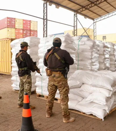 Cae en Paraguay el mayor cargamento de cocaína de la historia