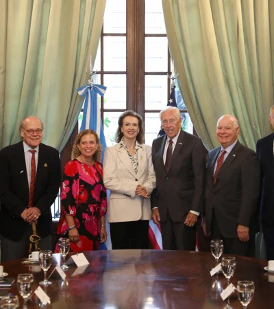 La Canciller Mondino junto a la Delegación de Legisladores estadounidenses