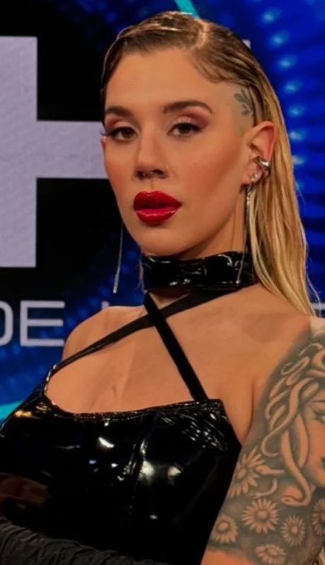 Gracias a su participación en GH, La Tora se convirtió en una de las figuras del momento y posee más de 1 millones de seguidores en Instagram.