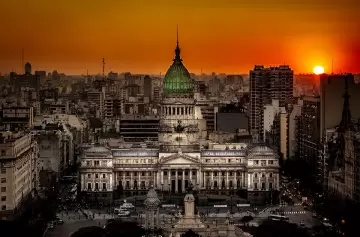 El Gobierno llamó a sesiones extraordinarias, pero no incluyó el Presupuesto 2025