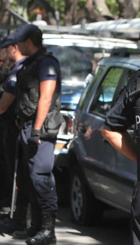 Un hombre murió tras ser atacado con piedras por delincuentes que se fugaron