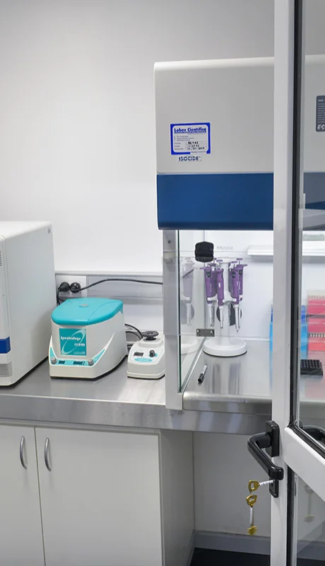 Laboratorio del registro de huellas genéticas