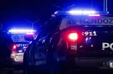 Accidente y muerte: hombre se habría quitado la vida arrojándose bajo un camión