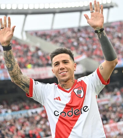 Enzo Fernández quedó en el centro del debate