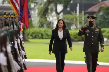 Los demócratas recuperaron el aliento, pero la pregunta es: ¿a Kamala le da el piné?