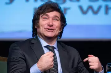 Milei reflotó la SIDE y le asignó un presupuesto de 100 mil millones