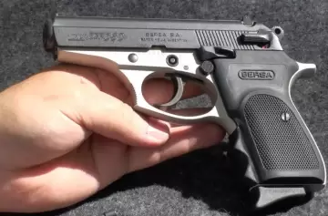 Un proyecto busca regularizar la tenencia de armas y la entrega voluntaria con incentivos