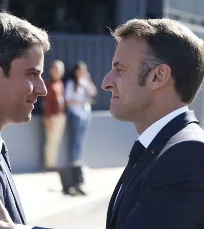 Macron y su ex primer ministro Attal