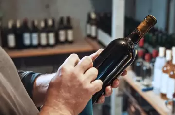 Cada vez se bebe menos vinos en Argentina