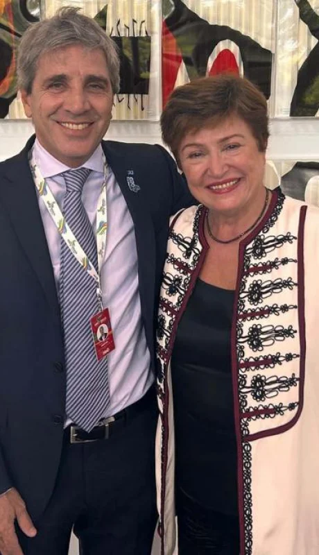 Luis Caputo y Kristalina Georgieva