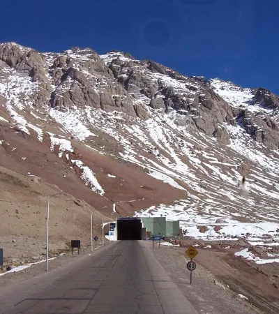 El paso a Chile permanecerá abierto durante las 24 horas que dure el paro nacional en Argentina.