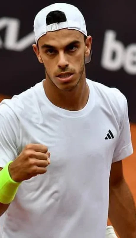 Pancho Cerúndolo sigue dando que hablar.