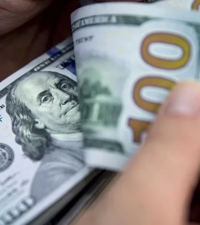 Revisá los cajones: un billete de $500 vale cerca de mil dólares