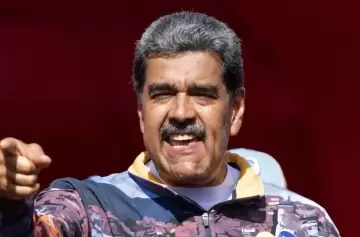 Maduro anunció una convocatoria "al diálogo nacional" tras su reelección