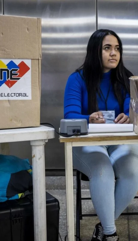 Votar con alta tensión