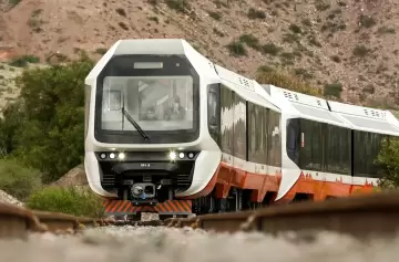 Vandalizaron al Tren Solar de la Quebrada y ahora buscan a los culpables