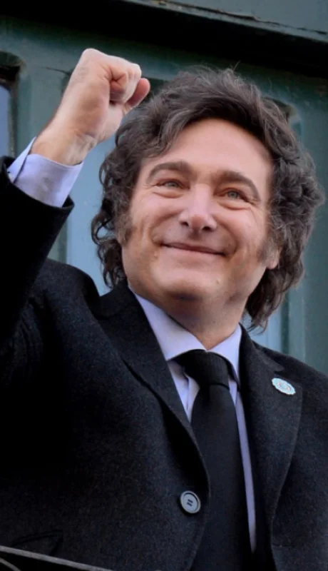 Otra encuesta para saber qué piensa la sociedad del Presidente Milei.