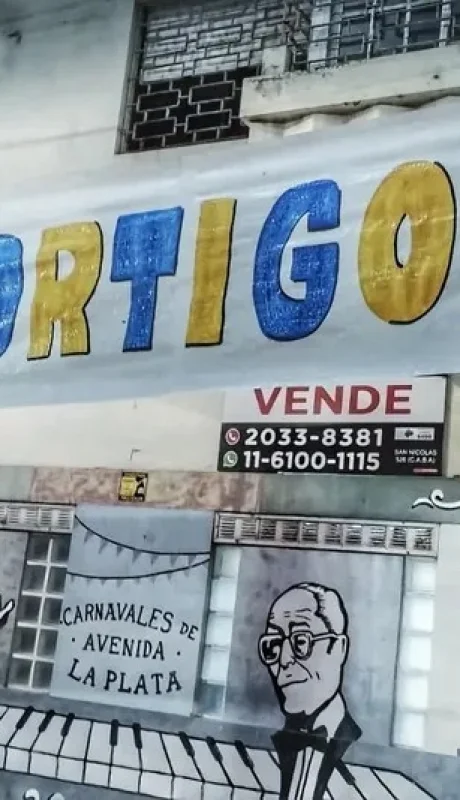 El cartel contra Ortigoza que apareció en Avenida La Plata