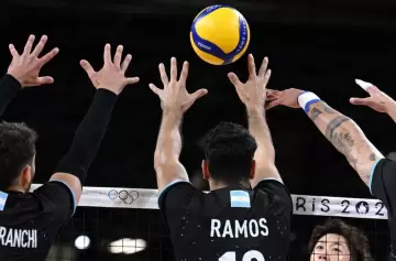 Argentina perdió en vóley contra Japón y quedó muy complicada