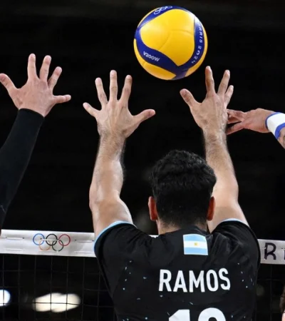 Argentina perdió en vóley contra Japón y quedó muy complicada