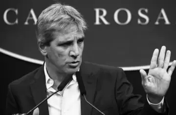 Dólar e incertidumbre: ¿el mercado le cree al plan de Caputo?