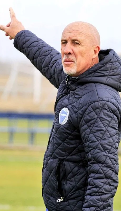 Oldrá repetiría el mismo equipo que viene de perder con Belgrano.