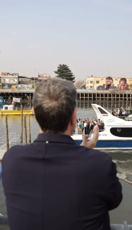 El viaje va desde Puerto Madero a La Boca