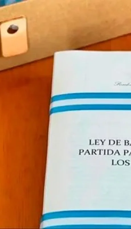 Ley de Bases y Puntos de Partida para La Libertad de los Argentinos.