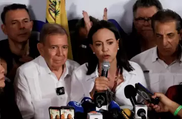 Oposición: "El alto mando se alinea con Maduro y sus viles intereses"