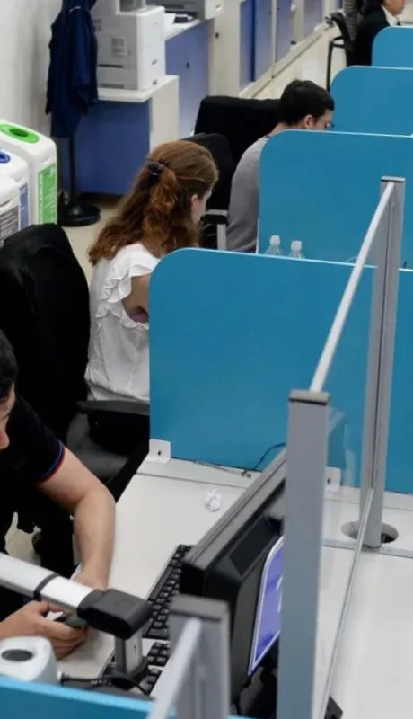 El empleo público está en la mira del Gobierno.