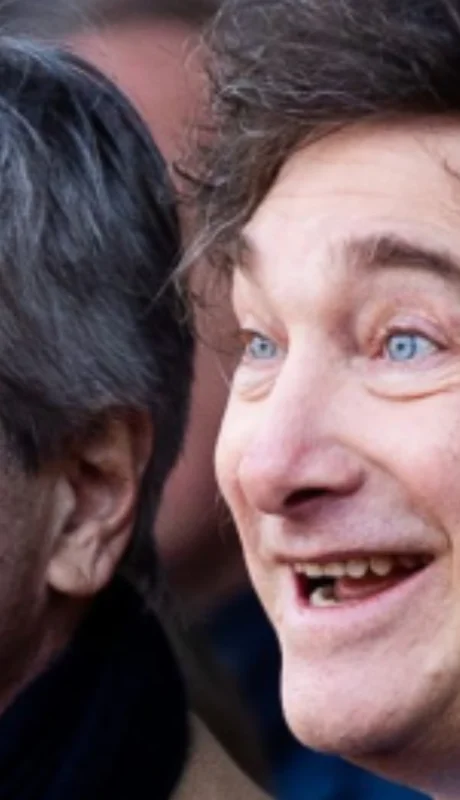 El presidente, Javier Milei y Luis Caputo, ministro de Economía.